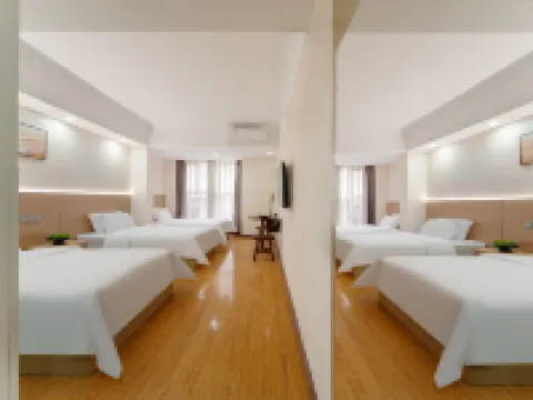 成都星住Z酒店（龍湖北城天街五塊石店）