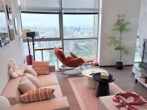 Anlan Yingyue Design Apartment (Tianyi Square Town God's Temple Subway Station)