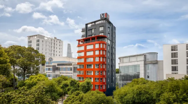 M Village Hotel Nguyen Du Отели рядом с достопримечательностью «Музей жертв войны»