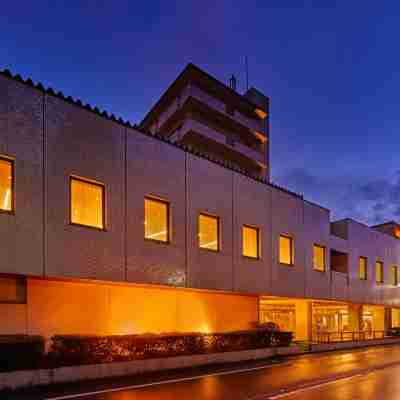 大江戸温泉物語 あわづグランドホテル(旧:湯快リゾートプレミアム 粟津温泉 あわづグランドホテル) Hotel Exterior