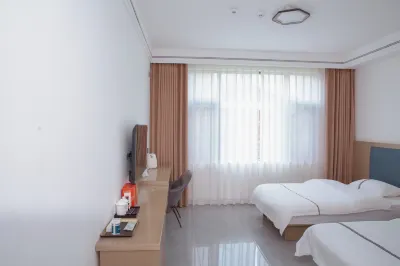 Dali Airport Hotel (Dali Fengyi Airport Branch) Hotels near مطار دالي فنجي