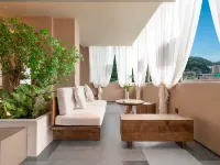 Cat's Distance YOUNG·IS·FASHION Guesthouse (Anshun University & High-speed Railway West Station) ​ Hotéis próximos ao Aeroporto de Anshun Huangguoshu