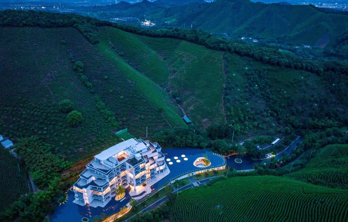 HenTiQue Resort Anji · Mountain View Retreat