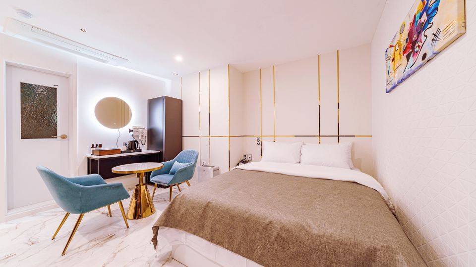 HOTEL ARENTZ