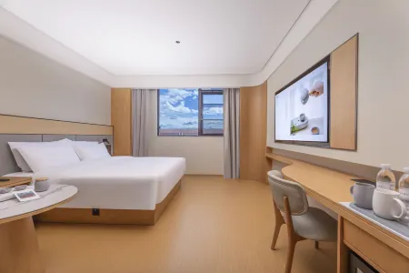 JI Hotel (Huangshan Huizhou Carving Museum) Отели рядом с достопримечательностью «Huizhou Cultural Park · Huashang Villa - Swimming Pool»