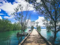 THE REAL ESCAPE - Koh Yao Noi Отели в г. 