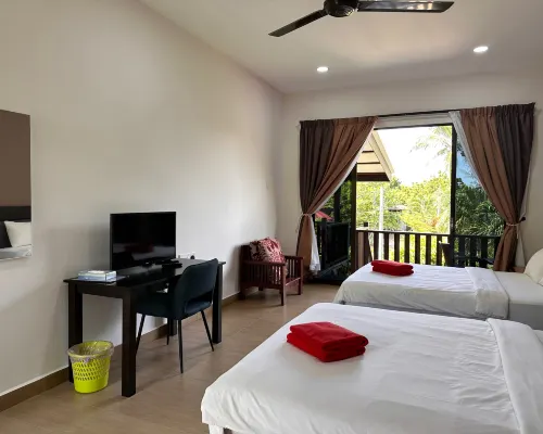 Red Coral Cottage Hotels near Craft Cultural Complex
