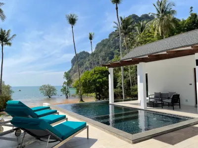 Krabi Beach House Hotels in Phi Phi Islands