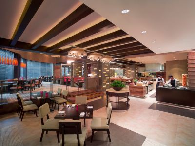 レストラン ニューワールド マカティ ホテル、マニラの写真