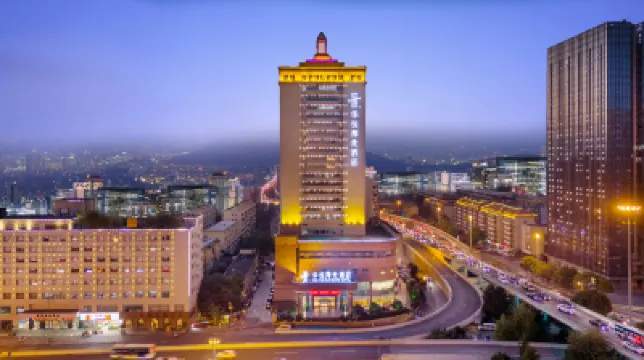 Changsha Huayue Sunshine Hotel (Hunan Museum Beichen Delta Subway Station) Hotels in Changsha