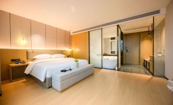 Haiyi International Hotel Huaiji