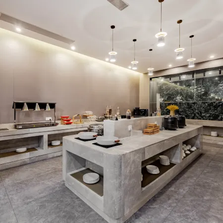 Yungu International Hotel