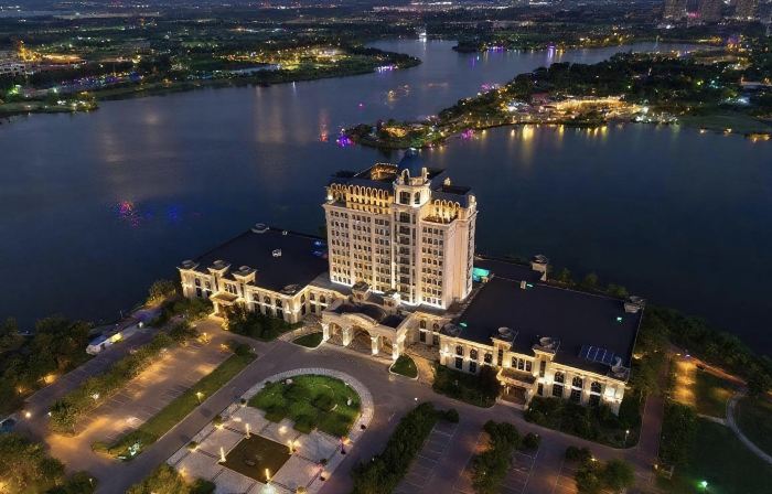 Blue Horizon Junhua Hotel (Binzhou Bailu Lake)