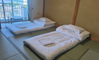 Sunset beauty hotel