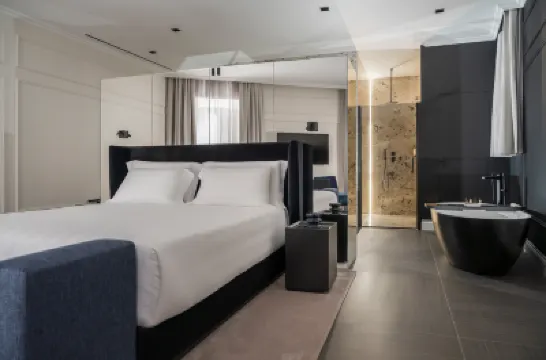 Casa Guttmann Hotels near Quirinale Palace