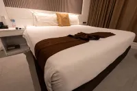 Castle Peak Hotel - spa