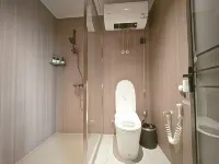 Lezhi Homestay (Baoding East Railway Station He Da New District Store)