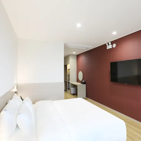 Pohang Hound Hotel Songdo Beach