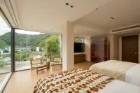 Floral Lux Hotel · Tara House