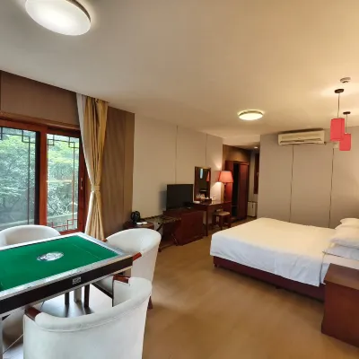 Fengxiangyuan Holiday Hotel Hotels near Zhazi Cave