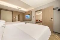 Boman Hotel (Guigang High-speed Railway Station & Wanda Plaza Branch)