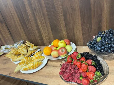 Airis Residence Отели рядом с достопримечательностью «Никольский Собор»