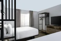 StudioRes Oak Ridge Hotels in Oak Ridge