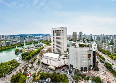 Lotte Hotel World Gangnam