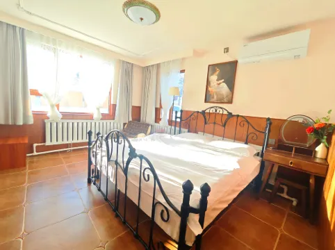 Hailin Xiaohui Hotel