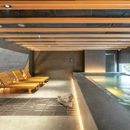 Rezena Grand Hotel Chengdu Shuangliu Airport
