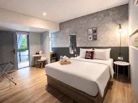 TURUKU Hotels in Sukasari