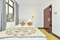 Beihai Four Seasons Harbor Homestay - Inns