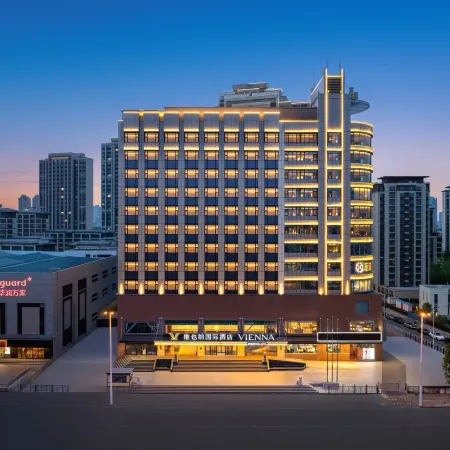 Vienna International Hotel (Tianjin Eye Branch, Tianjin Station)