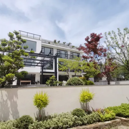 Weilan Cottage Homestay (Changxing Badujie Scenic Area)