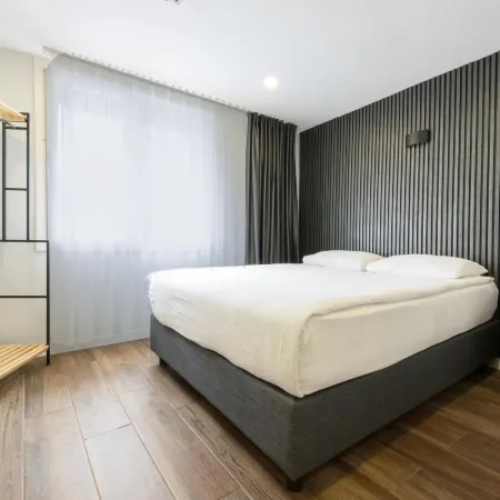 Legend Tulip Hotel