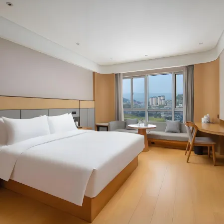 Junhe Hotel (Longhua Metro Station, Shenzhen)
