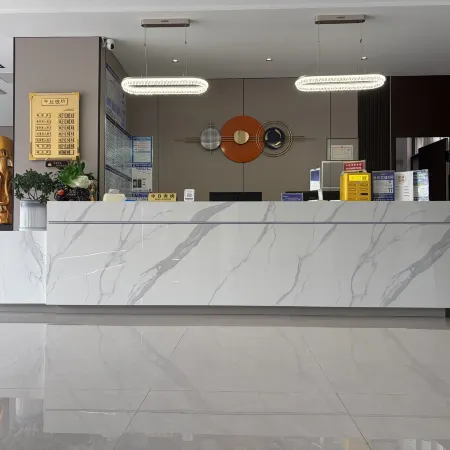 Fulong Business Hotel