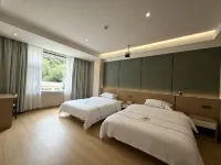 Fenglinman Homestay - 2 ดาว