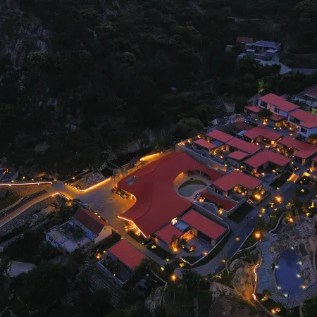 Mengjian Yanyu wellness Retreat