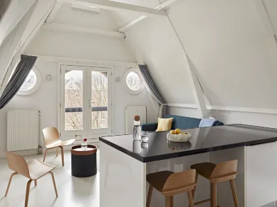 Yays Amsterdam Salthouse Canal by Numa Hotels in Amsterdam