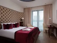 Mercure Moscow Paveletskaya Hotels near Intercession Monastery