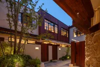 Langyue Hot‑spring Resort Homestay (Xinzhou Ancient Town Branch)
