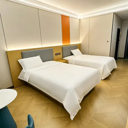 Huayang Xiaozhu | Modern · City · Design Boutique Stay (Jinghe)