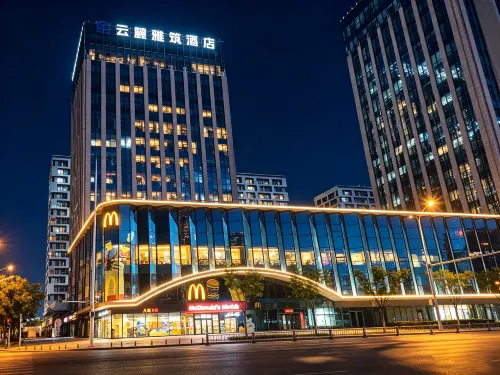 Funky Elegant Residence Hotel - New