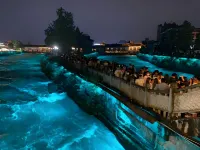 Nanqiao Qingcheng Hot Spring & Cinema Hotel (Dujiangyan Scenic Area Branch) - romantis