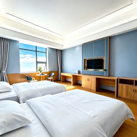 Ruili Manxing Boutique Hotel