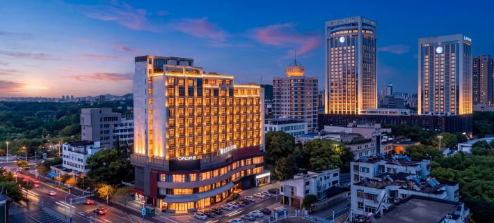 Ma'anshan Licheng Ruixuan Hotel (Cuilin Shuicheng Huafei Road) 마안산 호텔
