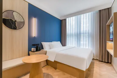 Hemu Light Luxury Hotel (Beijing Niujie Guang'anmen Inner Subway Station) Hoteller i Xicheng District