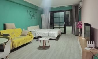 Changsha Yihai Apartment Hotel