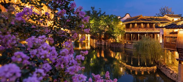 Puyuan Fashion Resort-Themed B&B Hotels in Tongxiang